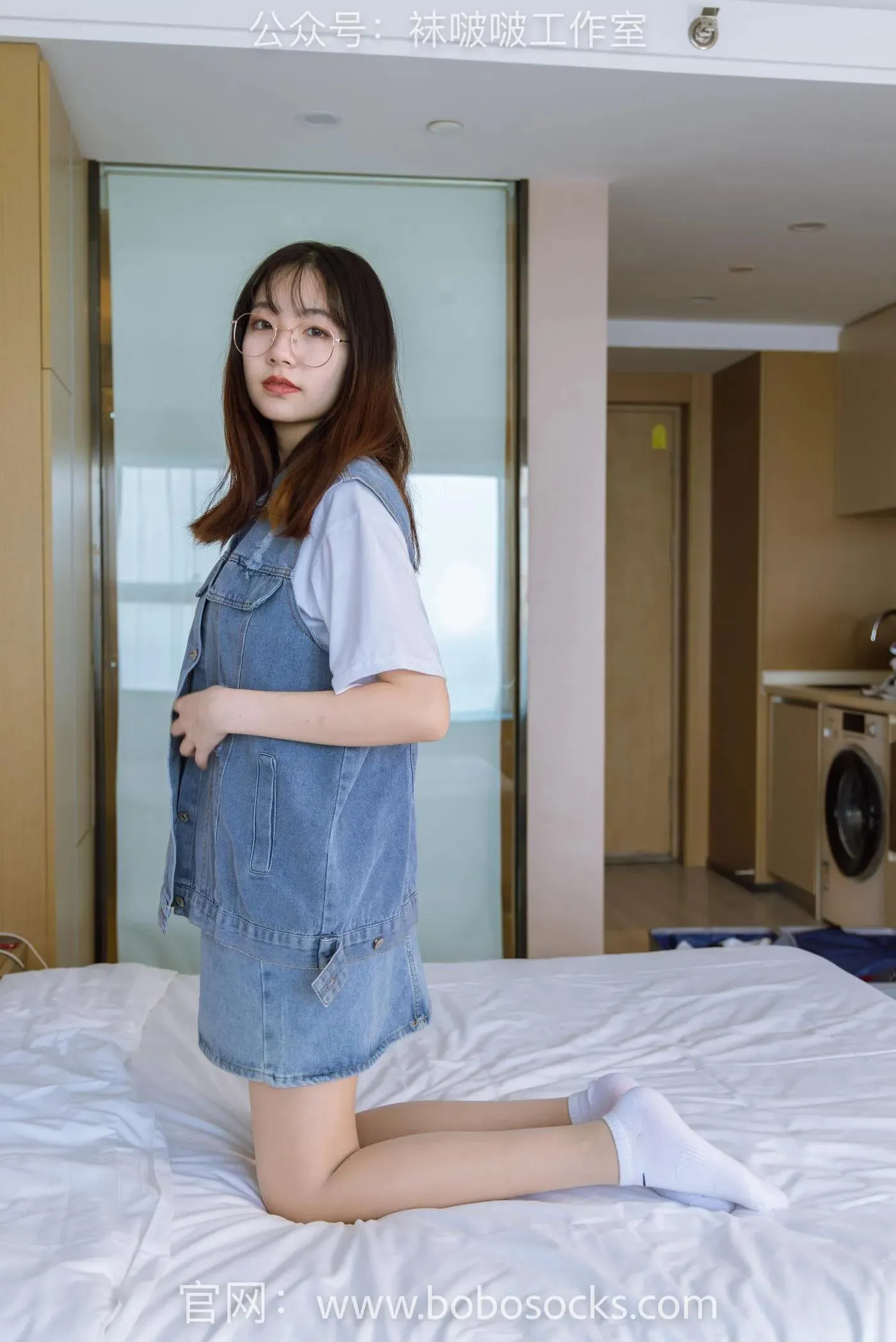 [BoBoSocks袜啵啵]NO.123 小甜豆-板鞋、白棉袜、肉丝 [140P]插图5